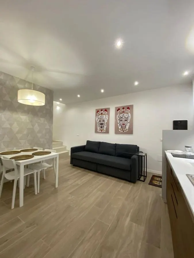 Pigna Blue Cefalu Apartment 0*,